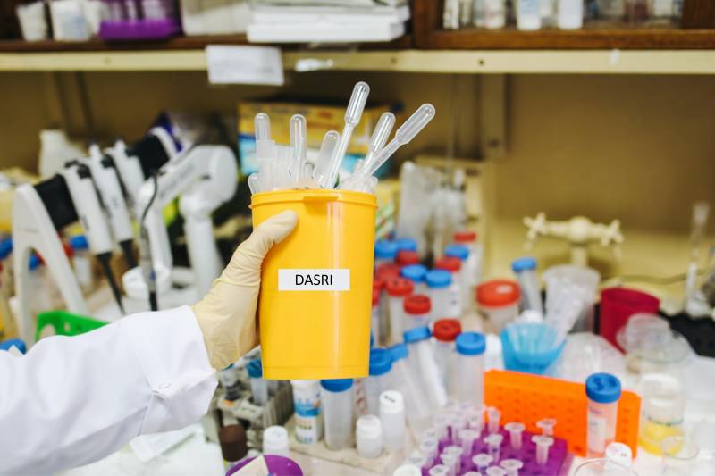 Collecte des Déchets Toxiques en Quantités Dispersées (DTQD) à Montpellier